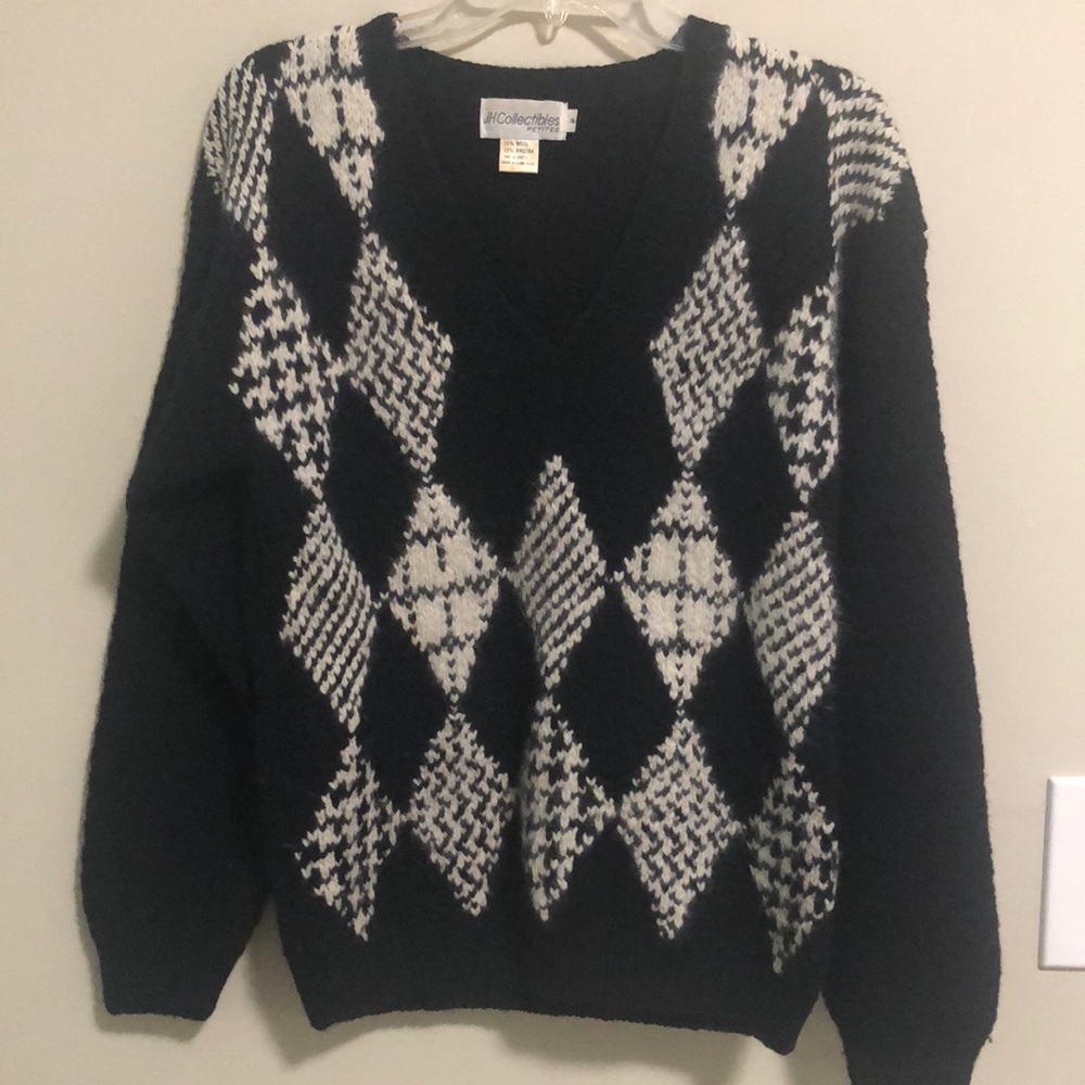 JH Collectibles Sweater SZ S Petite Wool Angora Black White